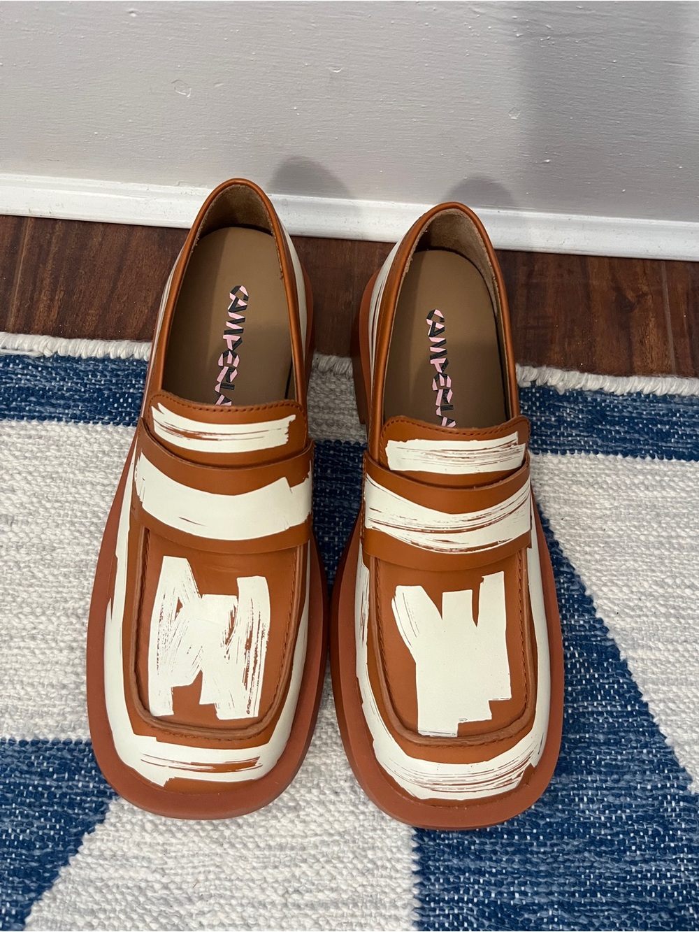 Camper Loafer - Picture 2 of 3